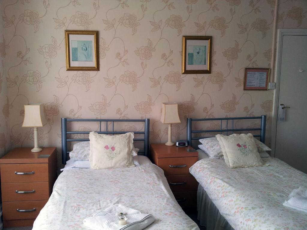 Roseglen Hotel Шанклин Екстериор снимка