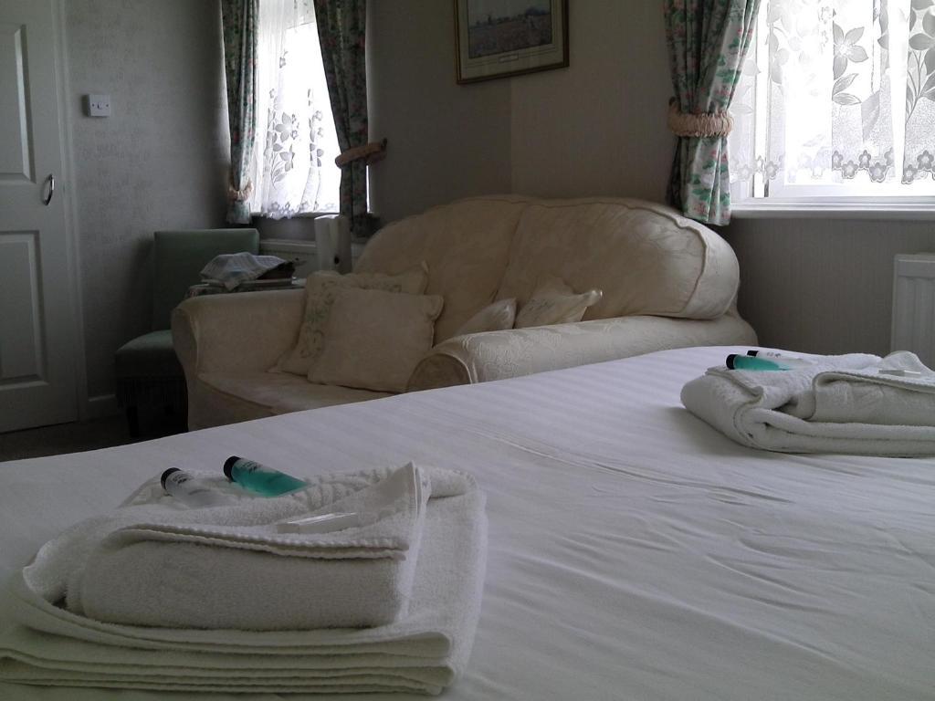 Roseglen Hotel Шанклин Екстериор снимка