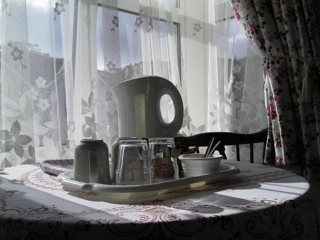 Roseglen Hotel Шанклин Екстериор снимка
