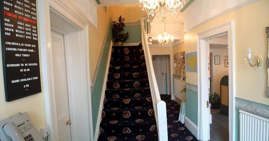 Roseglen Hotel Шанклин Екстериор снимка