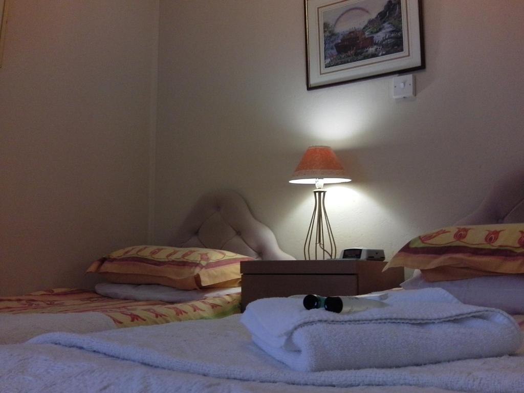 Roseglen Hotel Шанклин Екстериор снимка